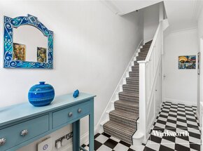 Cornwall Avenue, London, N3