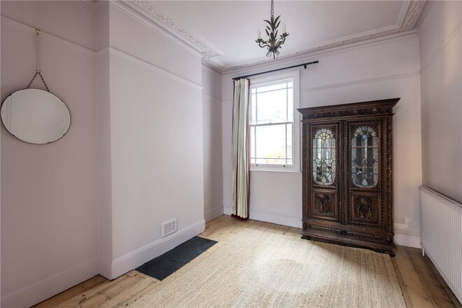 Dalberg Road, London, SW2