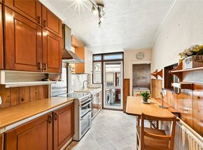 Altyre Way, Beckenham, BR3