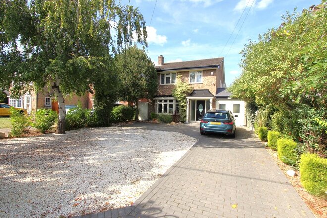 Trinity Road, Essex, SS6