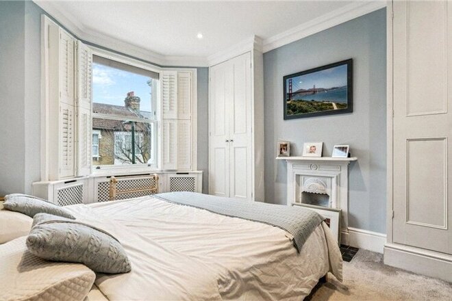 Buxton Road, London, SW14