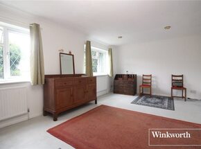 Oakwood Avenue, Hertfordshire, WD6