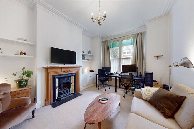 Fairbridge Road, London, N19