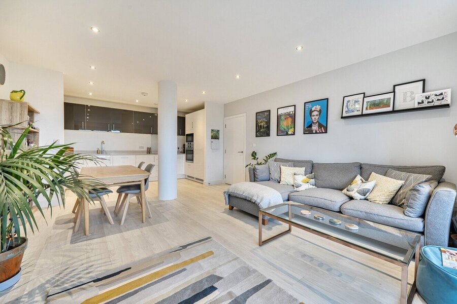 Kitchen/Reception