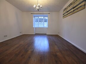 Stubbs Drive, London, SE16