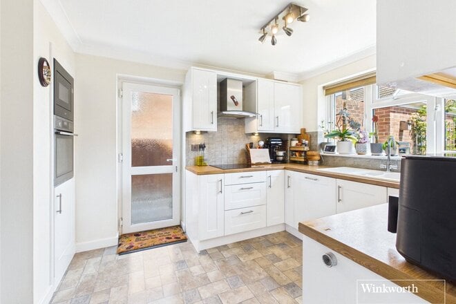Dalby Crescent, Berkshire, RG14