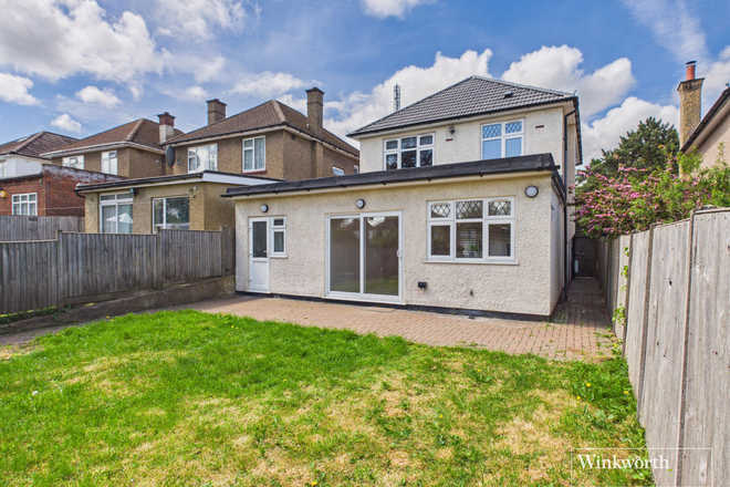 Shaftesbury Avenue, Harrow, HA3