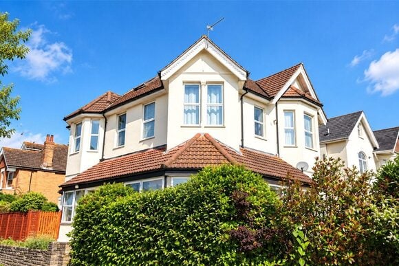 Pembroke Road, Bournemouth, BH4