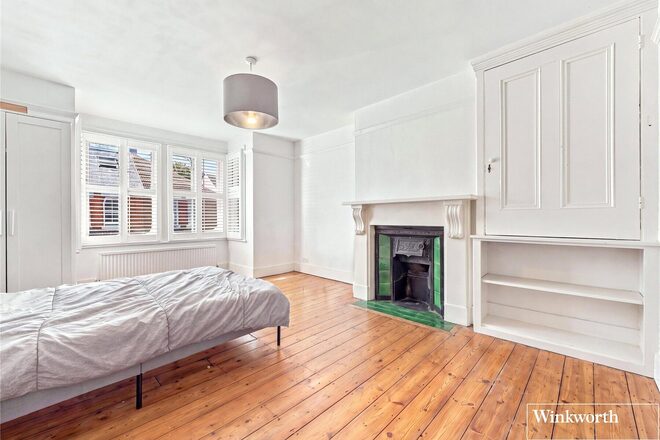 Puller Road, High Barnet, EN5