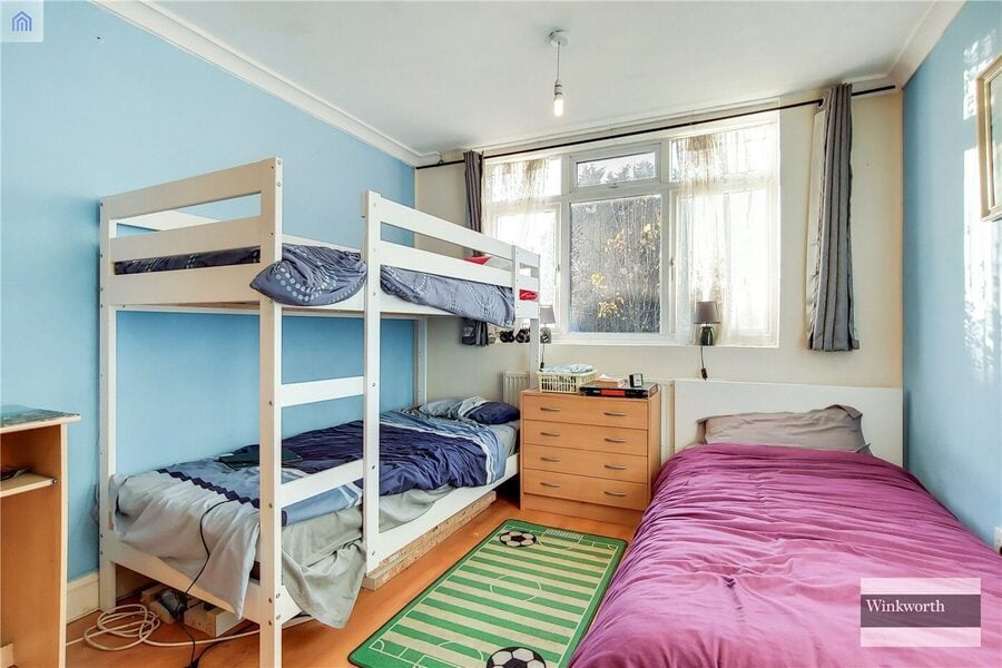 Bed.3