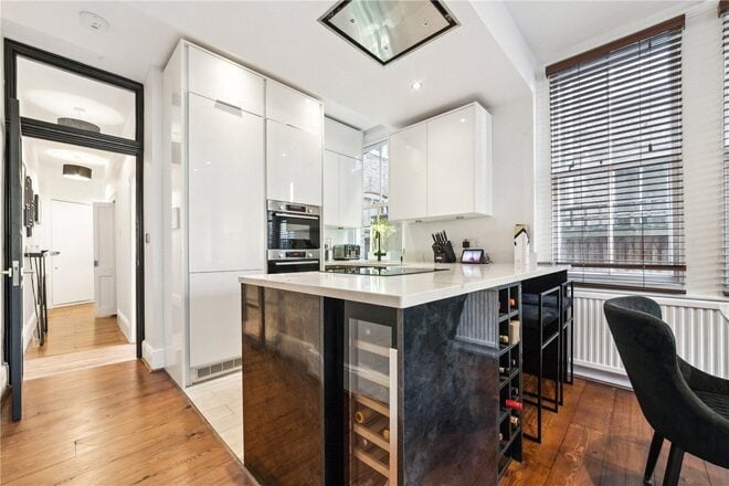 Queenstown Road, London, SW8