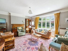 Burkes Road, Beaconsfield, HP9