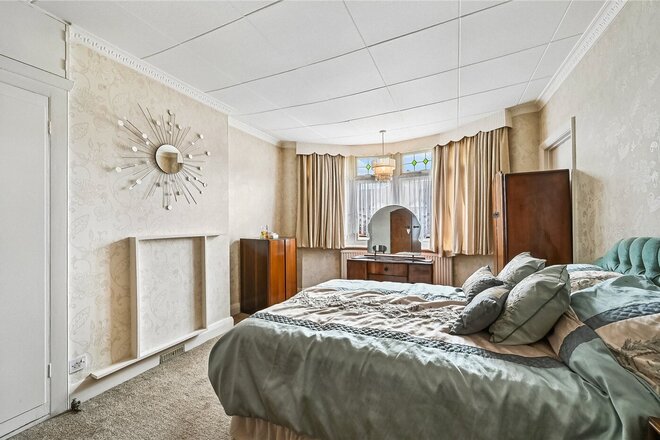 Altyre Way, Beckenham, BR3