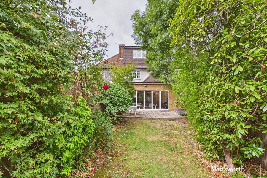 Backgarden