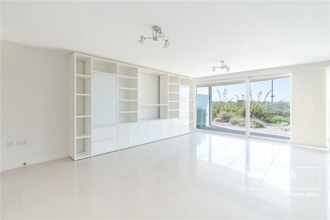 Boscombe Overcliff Drive, Dorset, BH5