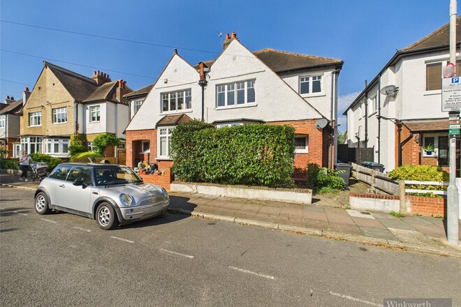 Guilford Avenue, Surbiton, KT5