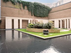 Montrose Place, London, SW1X