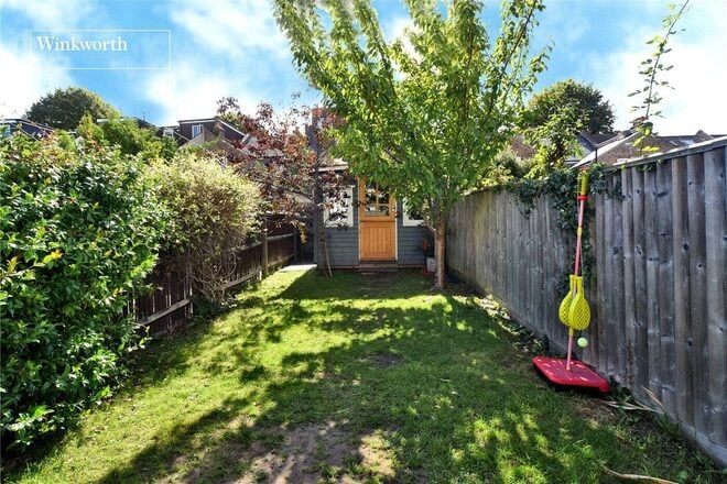 Tharp Road, Surrey, SM6