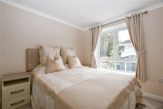 Pinewood Caravan Park, Berkshire, RG40