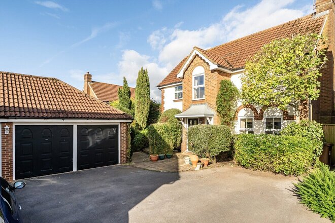 Withy Close, Hampshire, SO51