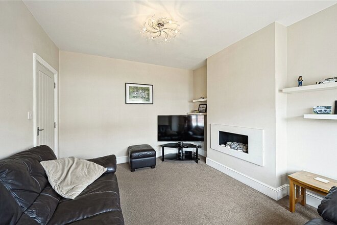 Aviemore Way, Beckenham, BR3
