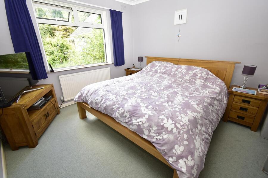 A BEDROOM NEW.JPG