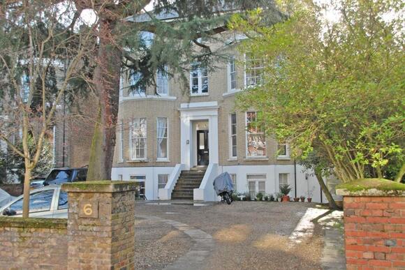 St Johns Park, Blackheath, SE3