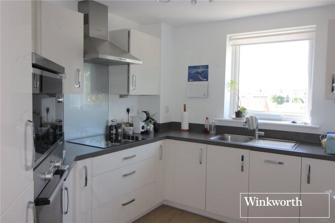 Studio Way, Hertfordshire, WD6