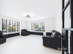 Sunnyhill Court, Hendon, NW4