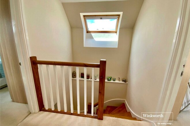 Lingwood Avenue, Dorset, BH23
