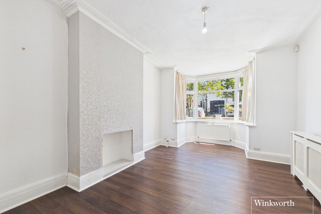Hillside Avenue, Middlesex, HA9