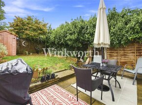 Hoppers Road, London, N21