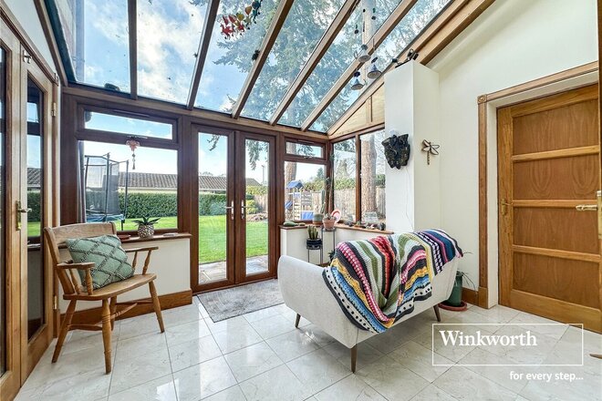 Highfield Road, Ferndown, BH22