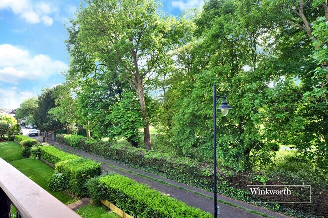 Park Lane, Sutton, SM3
