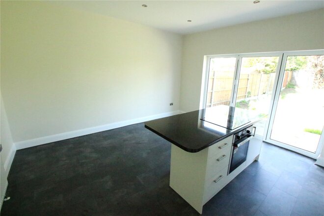 Olivia Drive, Essex, SS9
