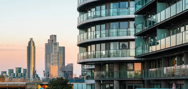 a building with many balconies