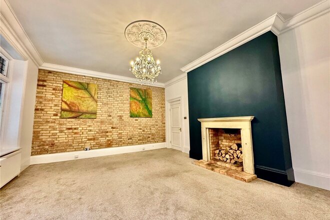 Milner Road, Dorset, BH4