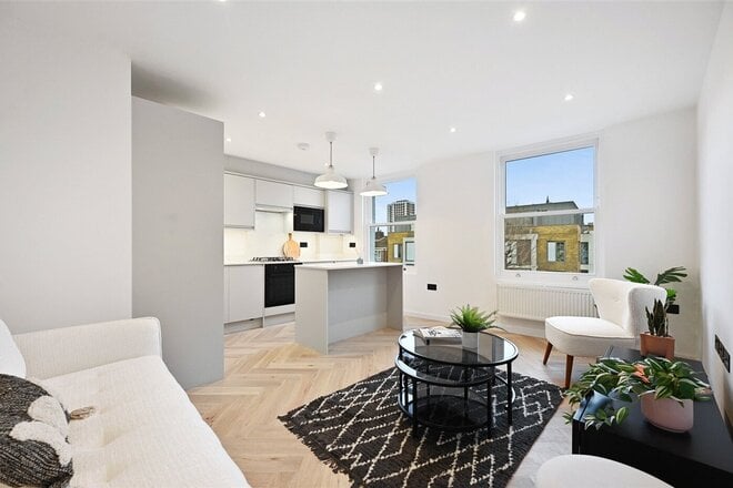 Shepherds Bush Road, London, W6