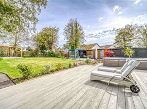 Marina Drive, Poole, BH14