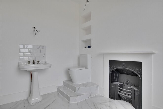 Shooters Hill Road, Blackheath, SE3