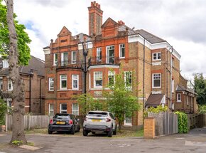Palace Road, London, SW2