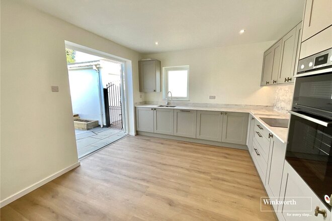 Angeline Close, Christchurch, BH23