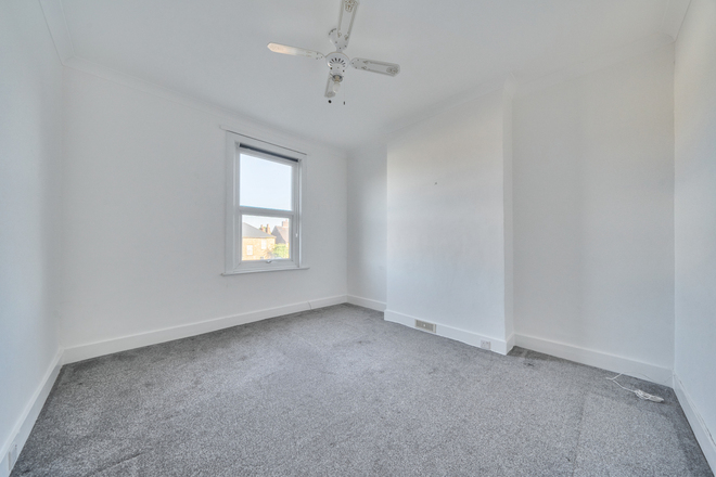 Minard Road, London, SE6