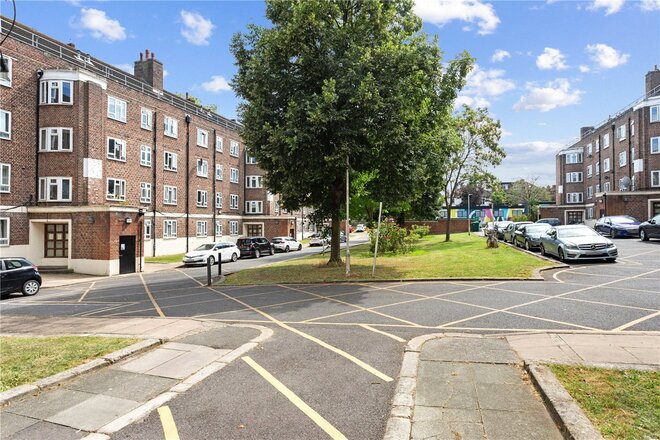 Holdsworth House, London, SW2