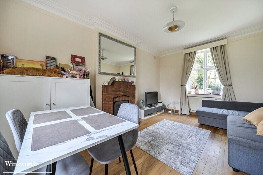 Living/Dining Room
