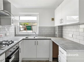 Dollis Avenue, London, N3