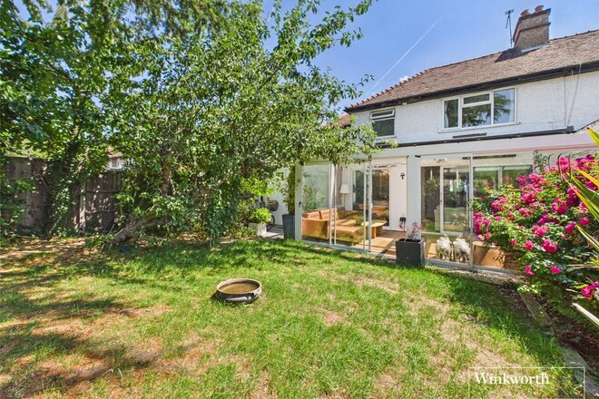 Birchwood Court, Edgware, HA8