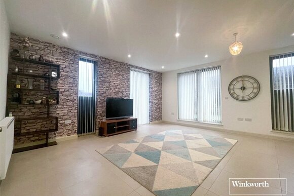 Tulip Court, Kingsbury, NW9