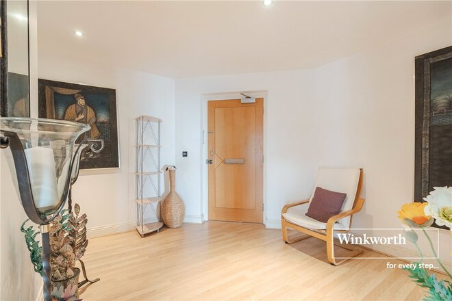 Marina Close, Bournemouth, BH5