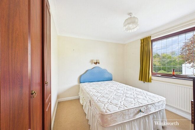 Burys Bank Road, Thatcham, RG19